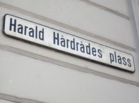 Skilt ved Harald Hårdrådes plass. Foto: Stig Rune Pedersen