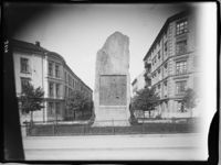 72. Harald Sigurssons statu - no-nb digifoto 20130115 00097 NB MS G3 0097.jpg