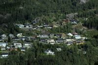 Bustader utanfor Odda sentrum. Foto: Leif-Harald Ruud (2023).