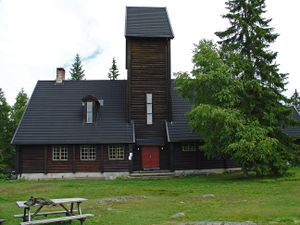 Haslumseter kapell.jpg