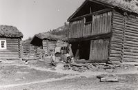 33. Haugøy, Oppland - Riksantikvaren-T125 01 0423.jpg