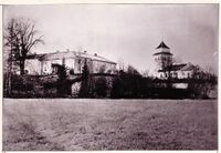 Kirken og prestegården sett fra Frognes før 1902.