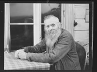 402. Haugerud Smørklep - no-nb digifoto 20150716 00276 NB MIT FNR 09556.jpg