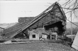 Helgestad branntomt Røisli 1950.png