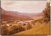 23. Hemsedal - no-nb digifoto 20160512 00075 NB NKF P 04 08 006.jpg