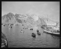 296. Henningsvær - no-nb digifoto 20151126 00044 NB MIT FNR 09880.jpg