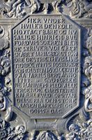 Sorenbirkeskriver Henrik Bulls gravskrift. Foto: Kristian Hunskaar