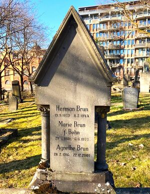 Herman Andreas Brun grav Oslo.jpg