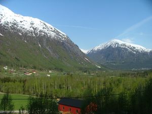 Hesjevollen og Gjerde.JPG