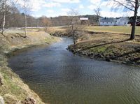 Hillestadelva ved Hillestad kirke. Foto: Stig Rune Pedersen
