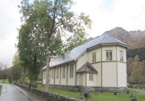 Hjørundfjord kirke.jpg