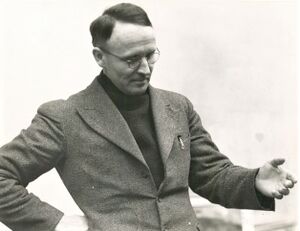 Hjalmar Haalke foto.jpg