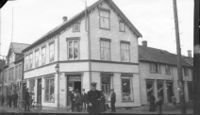48. Hoelgården ca 1900.jpg