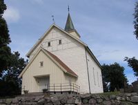 Inngangspartiet til Hof kirke, sett fra øst. Foto: Stig Rune Pedersen