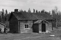 18. Holen, Hedmark - Riksantikvaren-T107 01 0103.jpg