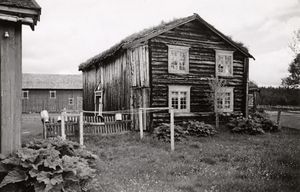 Holen Søre, Hedmark - Riksantikvaren-T116 01 0053.jpg