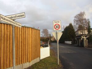 Holmendammen terrasse Oslo 2013.jpg