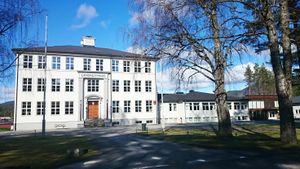 Hornnes landsgymnas.jpg