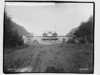 Foto: Marthinius Skøien (1894-1898).