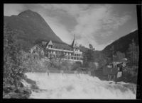 94. Hotell Union, Geiranger - no-nb digifoto 20160225 00087 NB MIT FNR 06092.jpg