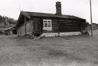 29. Hov Nordre, Buskerud - Riksantikvaren-T069 01 0198.jpg