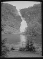 151. Huldrefoss - no-nb digifoto 20151020 00164 NB MIT FNR 03461 B.jpg