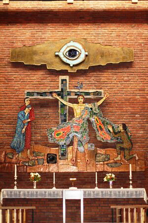 Hunn kirke altertavla.JPG