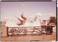 215. Hvalfangstmonumentet, Sandefjord. - no-nb digifoto 20160511 00210 NB NKF P 02 E 014.jpg