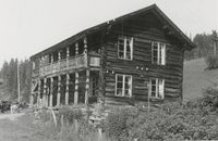 33. Hylland Nordre, Telemark - Riksantikvaren-T177 01 0142.jpg