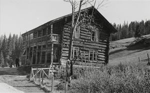 Hylland Nordre, Telemark - Riksantikvaren-T177 01 0144.jpg