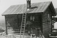 36. Hylland Nordre, Telemark - Riksantikvaren-T177 01 0145.jpg