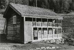 Hylland Nordre, Telemark - Riksantikvaren-T177 01 0154.jpg