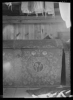 31. Ibrekke, Nissedal, 1 kiste detalj DS 75 - no-nb digifoto 20151202 00136 NB MIT FNR 05510A.jpg