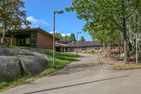 Vassbonn skole sto ferdig i 1984. Foto: Leif-Harald Ruud