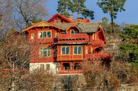 Villa i dragestil i Ingiers vei. Foto: Leif-Harald Ruud (2021).