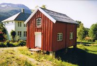 Buret i Innergarden. Foto: Olve Utne, 1990-åra.