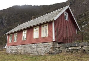 Instevik skule, Strendene krins.jpg