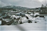 Januar 2003. Vinteren satte sitt preg på arbeidet med nye E6, utsyn over indsustriområdet på Nordsia (Steinkjer).