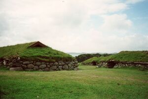 Jernaldergården på Ullandhaug i juni 2000.jpg