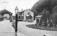 Støren stasjon med hageanlegg 1890. Foto Jernbanemuseet.
