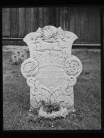 75. Jo Gjendes gravstøtte - no-nb digifoto 20150120 00117 NB MIT FNR 20101.jpg