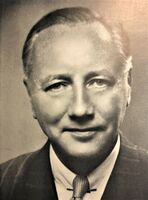 Direktør ved Strømmens Værksted Joakim Ihlen Foto: Ukjent, fra Fasting 1952: 50 år Strømmen stål, 1902-1952