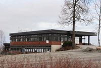 Nr. 54-60: Kontor- og skolebygning som blant annet huser Asker International School. Foto: Stig Rune Pedersen