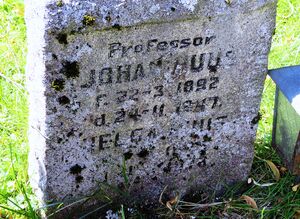 Johan Huus gravminne Oslo.JPG