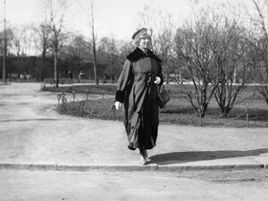 Johanne Dybwad - no-nb digifoto 20160330 00344 NB NS NM 09519.jpg