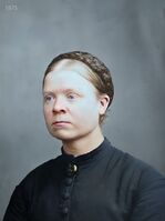 Sofie Johannesdotter. Digitalt fargelagt Foto: Olaf Marman Madsen (1875).