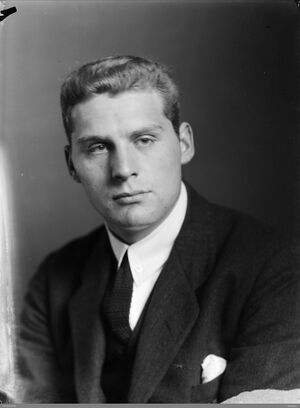 John Peder Ditlev-Simonsen (1898–2001).jpg