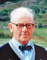 1925-1953: John Tekseth.