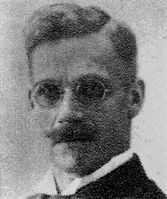 Hans Johnsen. Med i styret fra 1910 hvorav to år som formann