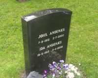 Jusprofessor Johs. Andenæs' gravminne. Foto: Stig Rune Pedersen